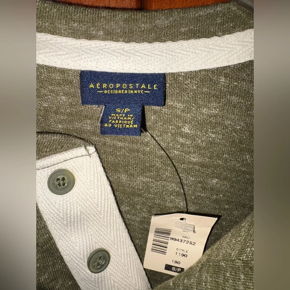 Aeropostale olive green